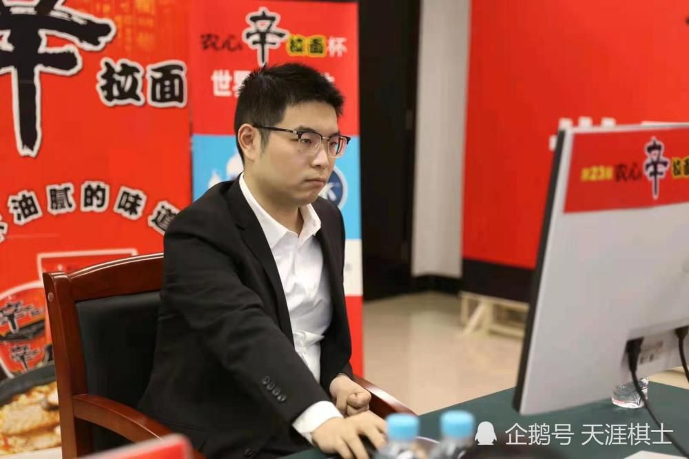 报道称，由于恩迪卡1月将离队参加非洲杯、斯莫林何时复出还不确定，因此罗马希望以低成本的方式补强后防，而博努奇成为了罗马的引援目标。